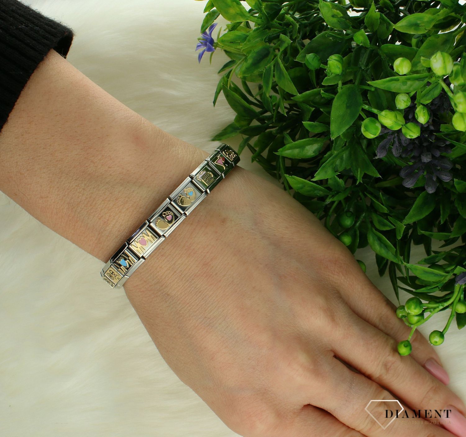 Nomination Link 18K zawieszka złoto stópki z niebieskim sercem 030272 86.png